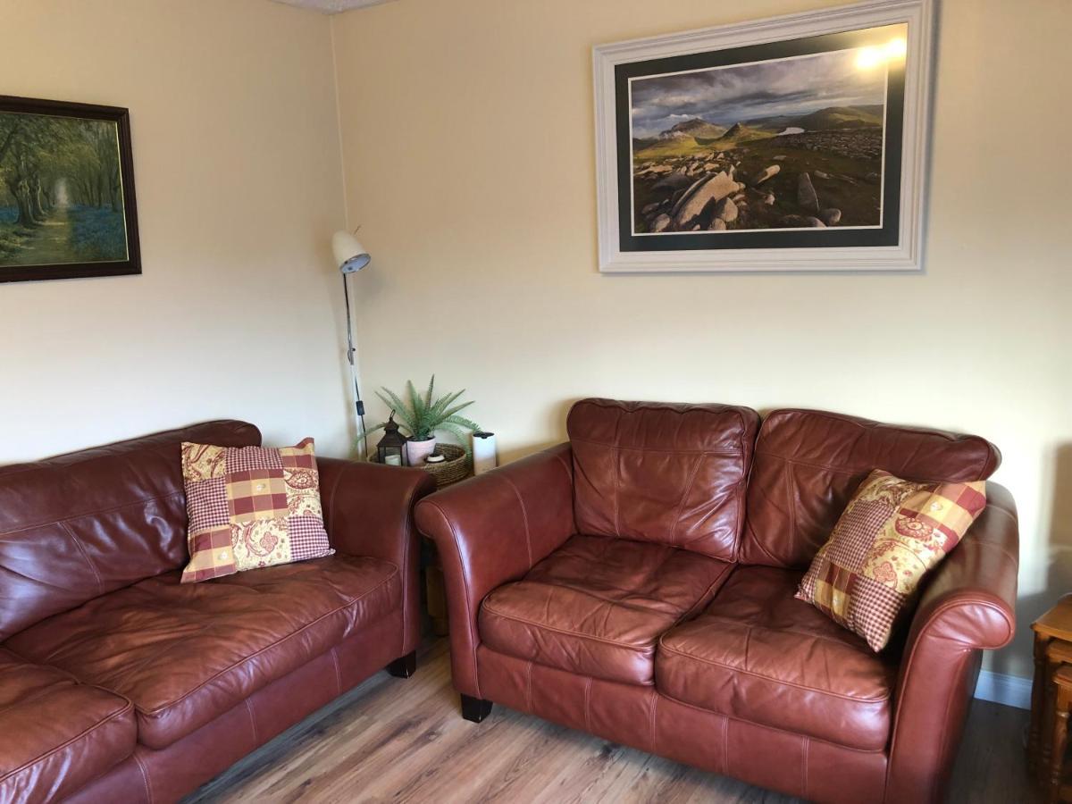 Moneydarragh Cottage With Uninterrupted Mountain And Sea Views- Hot Tub Available For Hire Annalong Extérieur photo